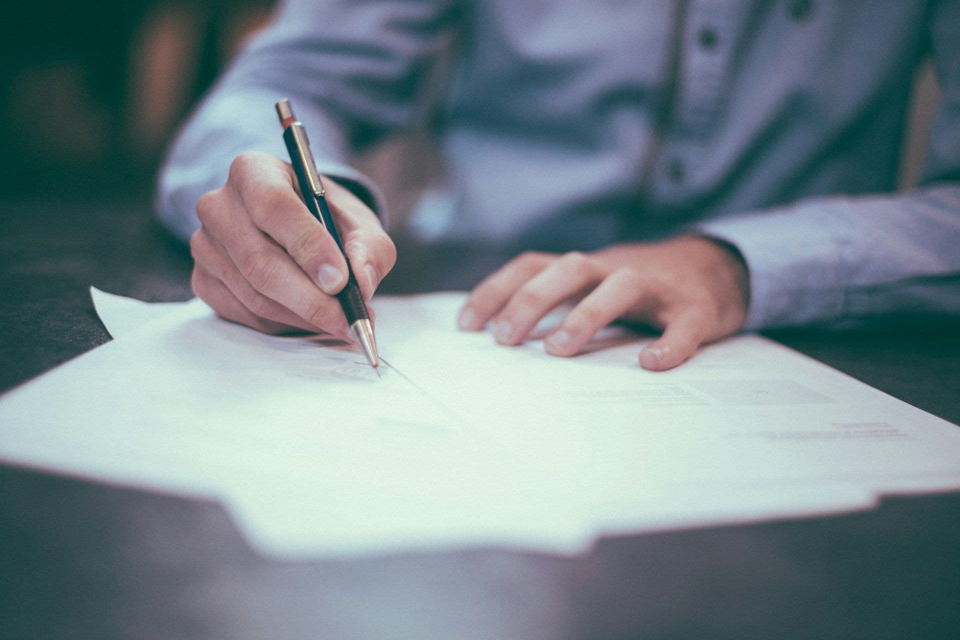SaaS Revenue Recognition Examples: 6 Real Contract Patterns Walked Through